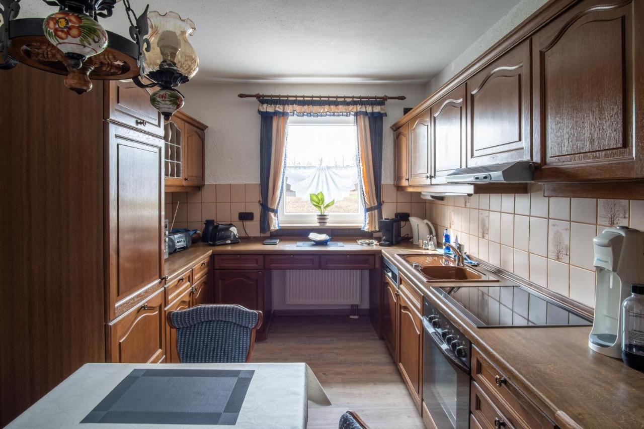 Ferienwohnung Bichler Altötting Szoba fotó